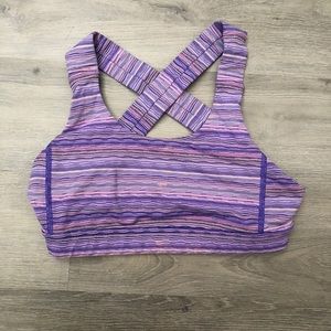 Lululemon sports bra